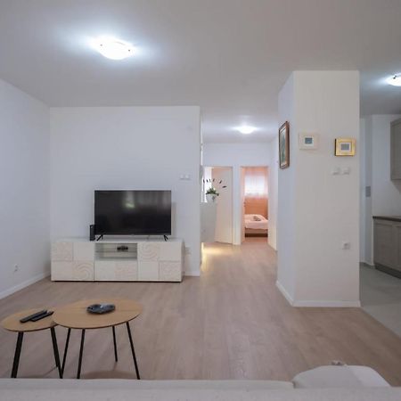 Apartman Mirjana Apartamento Split Exterior foto