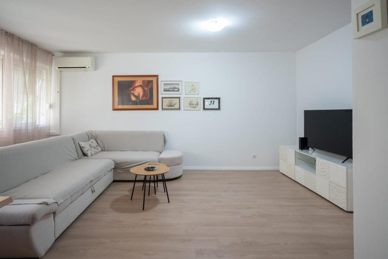 Apartman Mirjana Apartamento Split Exterior foto