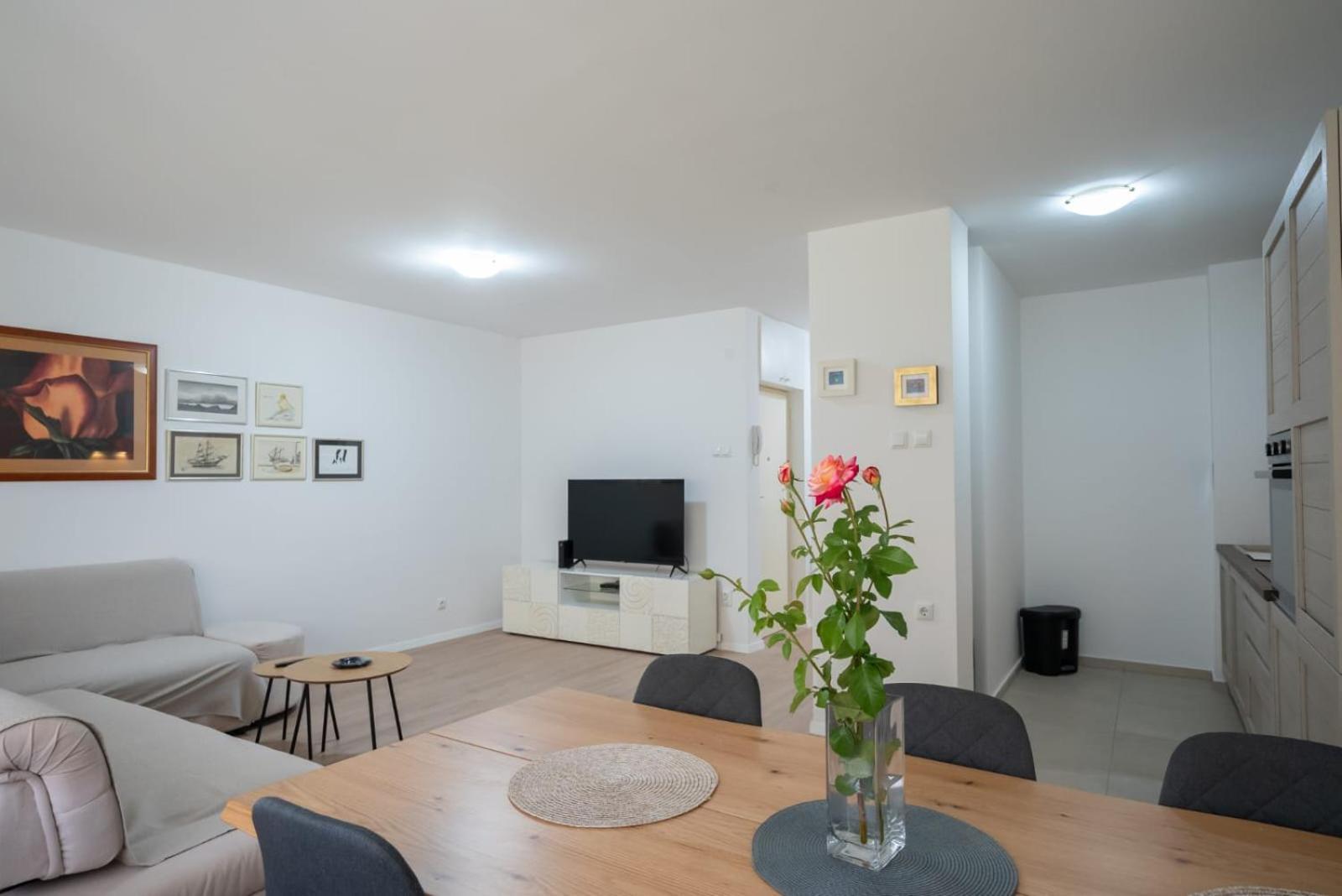 Apartman Mirjana Apartamento Split Exterior foto